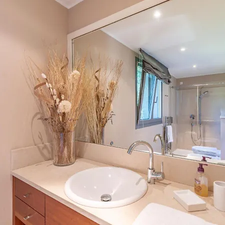 Lavezzi By Interhome