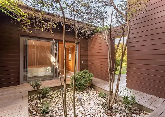 Lavezzi By Interhome *